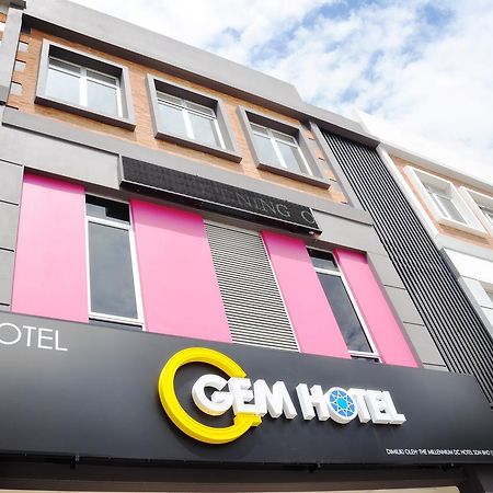 Gem Hotel Nusajaya  Exterior photo